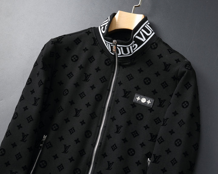 Conjunto de grife LV