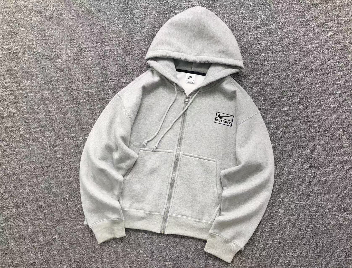Conjuntos Nike Stussy Cinza
