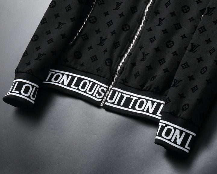 Conjunto de grife LV