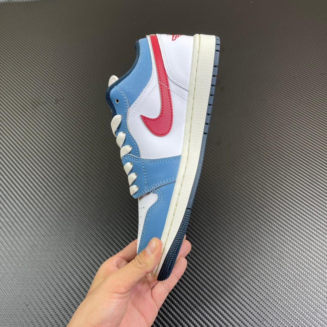 Air Jordan 1 Low