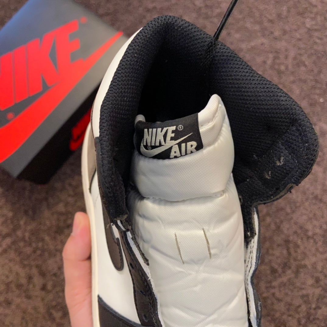 Air Jordan 1 High Dark Mocha