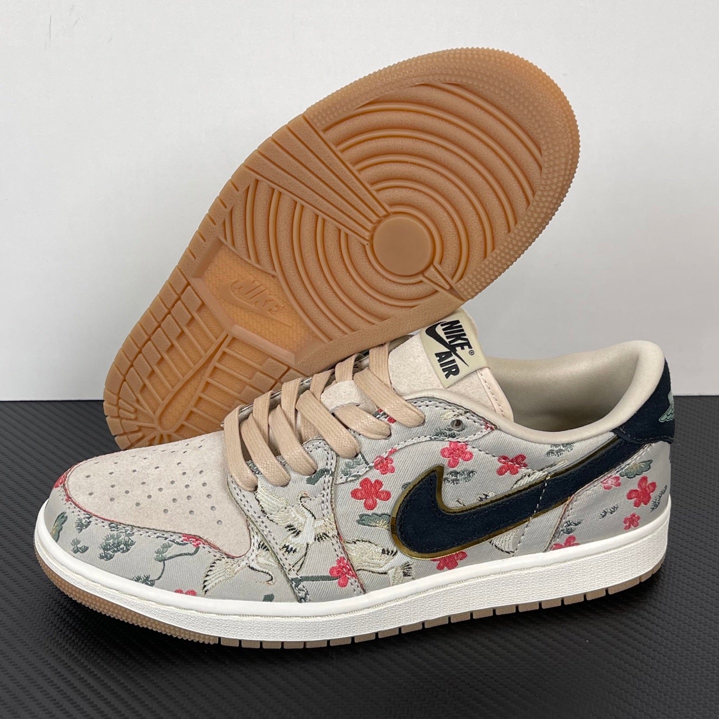 Air Jordan 1 Low