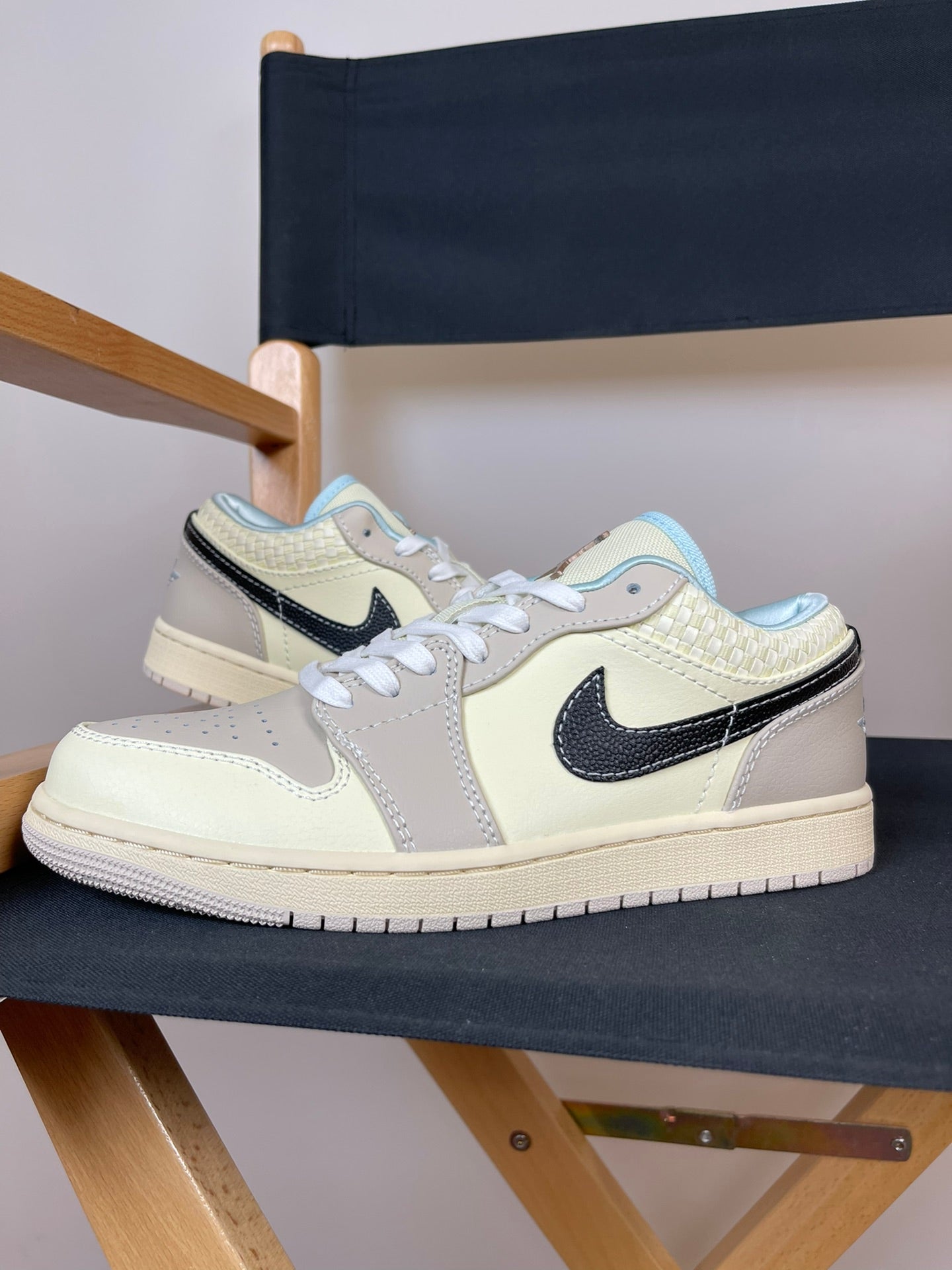Air Jordan 1 Low