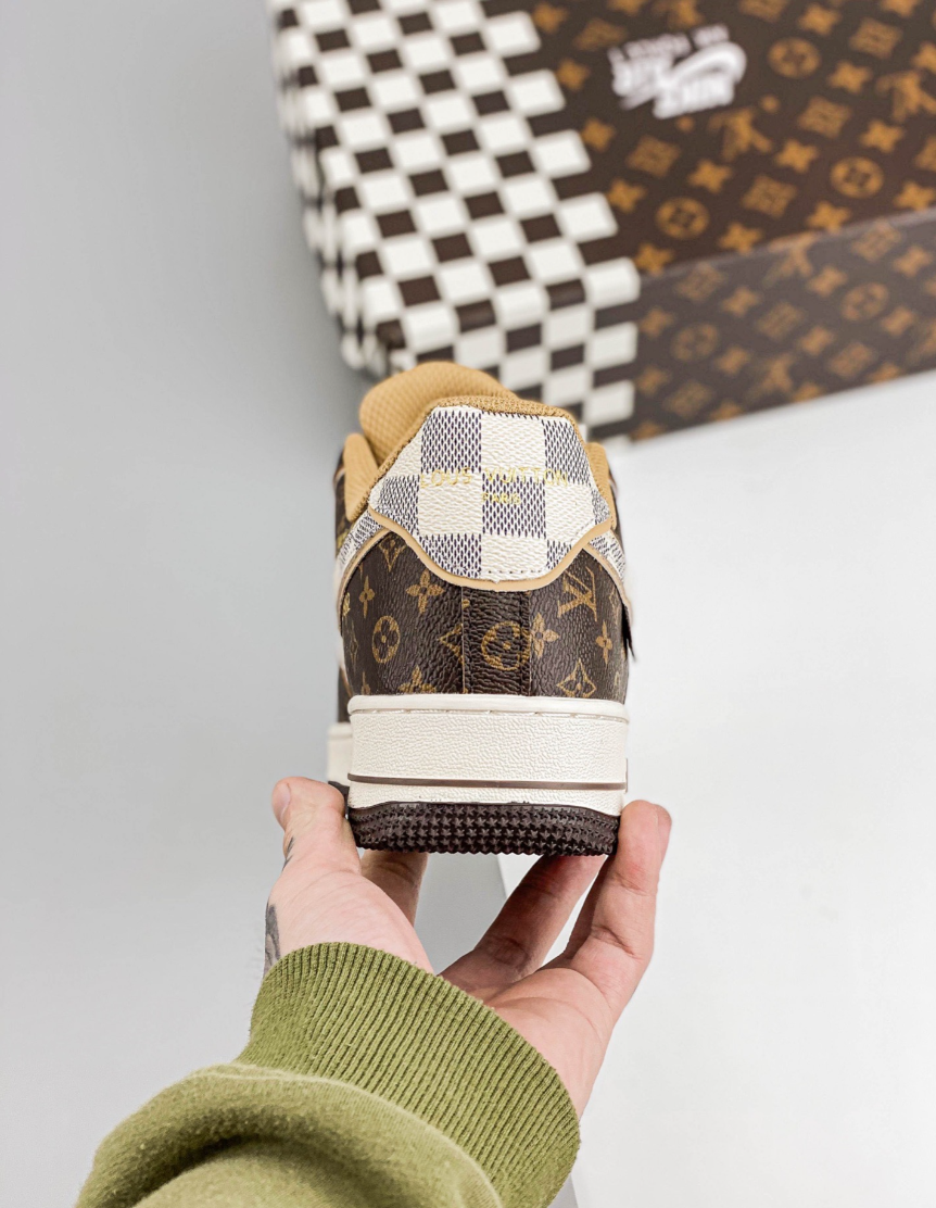 Air Force 1 LV