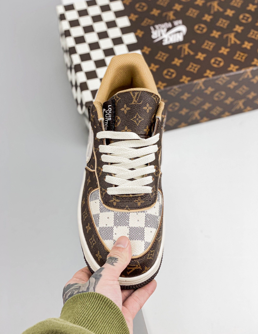 Air Force 1 LV