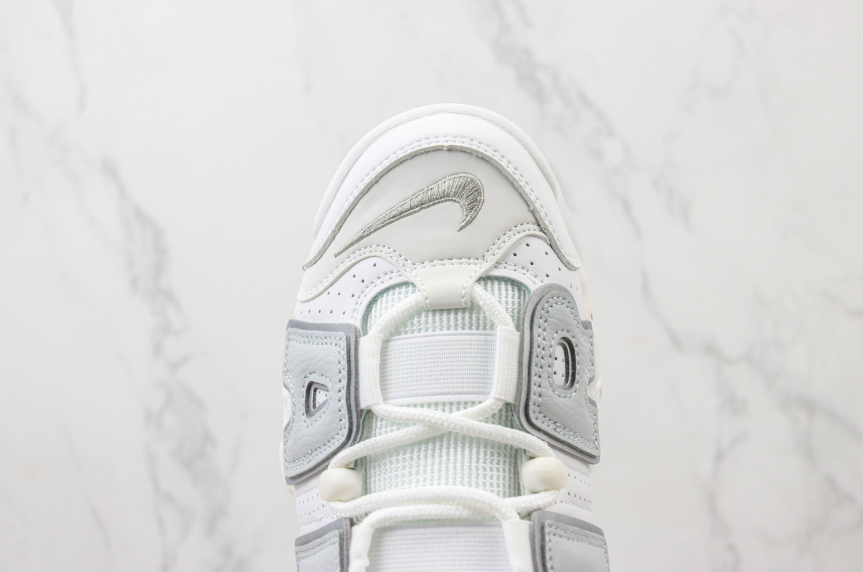 Tênis Nike Air More Uptempo