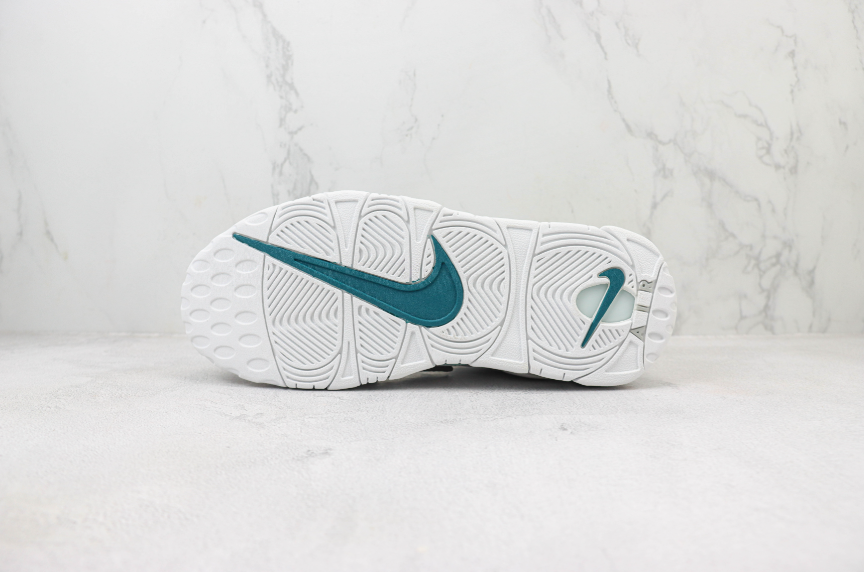 Tênis Nike Air More Uptempo