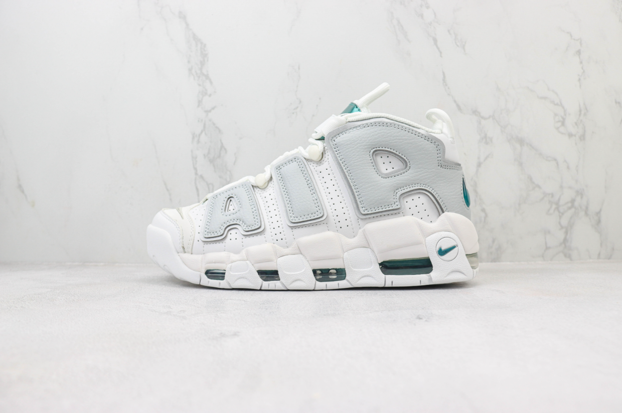 Tênis Nike Air More Uptempo