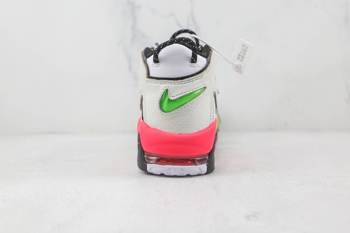 Tênis Nike Air More Uptempo