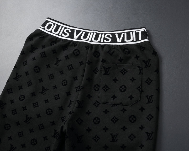 Conjunto de grife LV