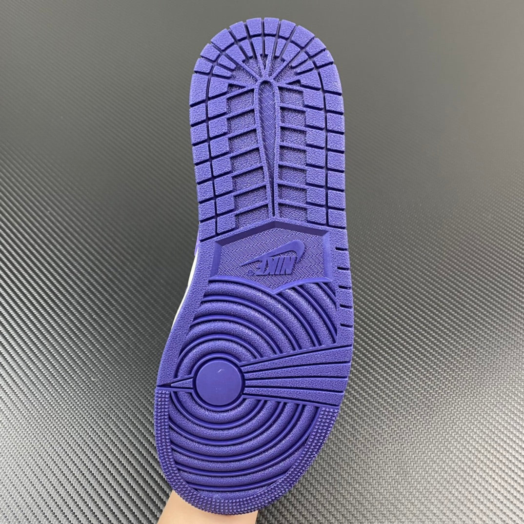 Air Jordan 1 Low