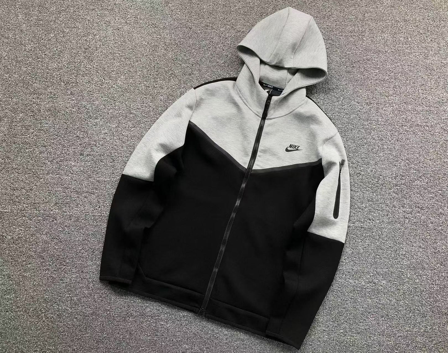 Conjuntos Nike tech Preto