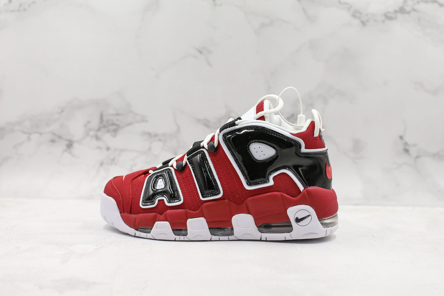 Tênis Nike Air More Uptempo