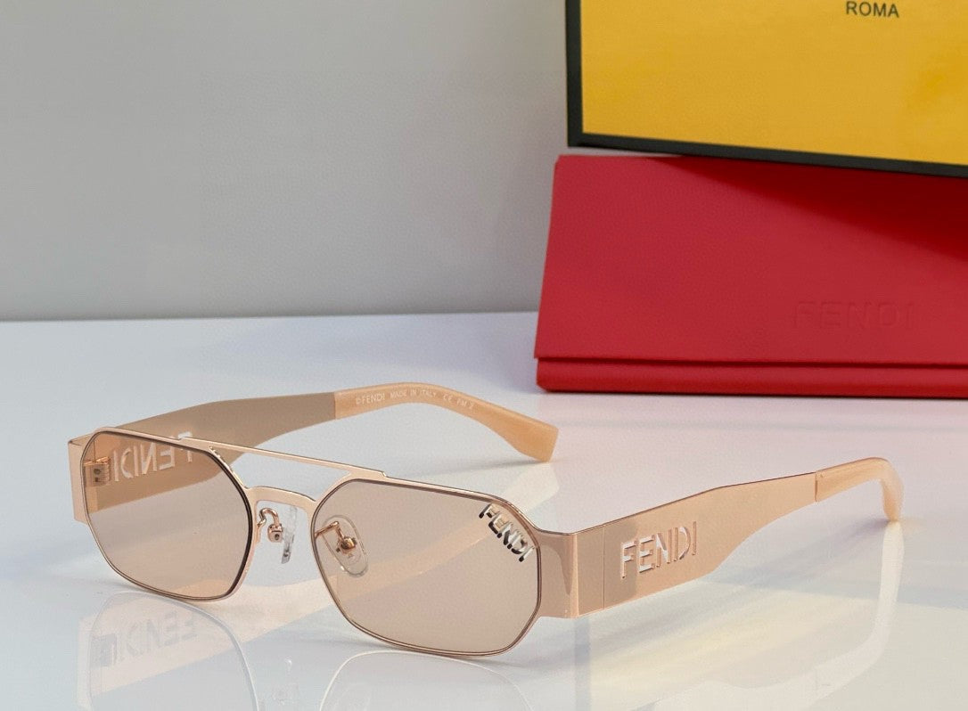 Óculos FENDI