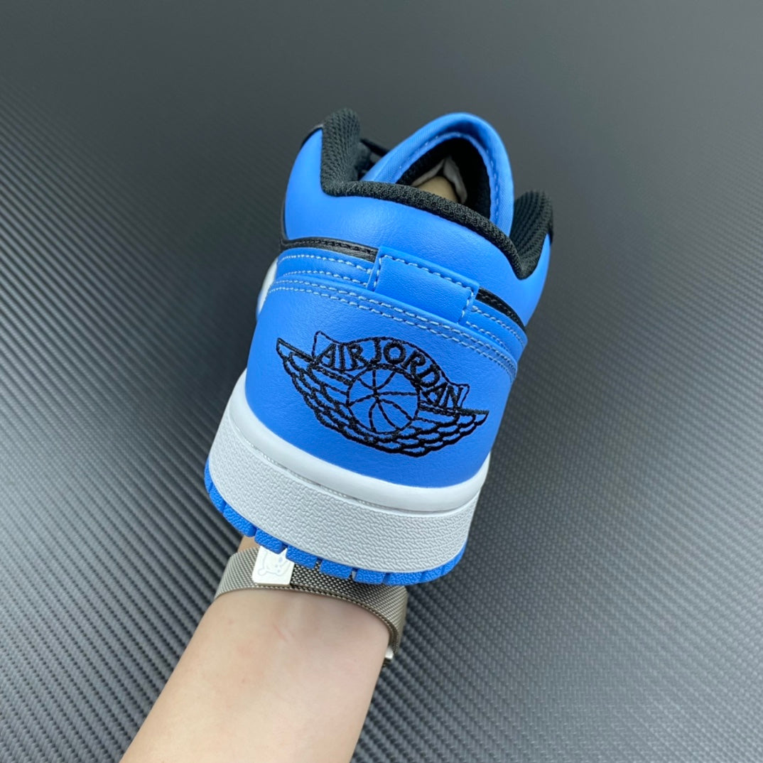 Air Jordan 1 Low