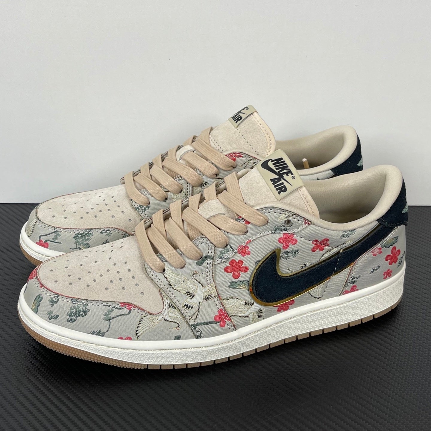 Air Jordan 1 Low