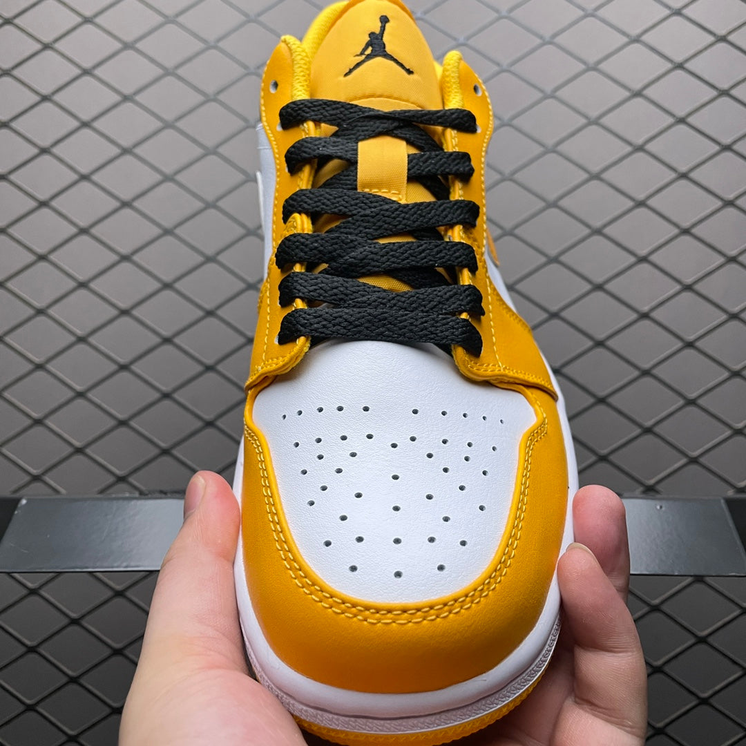 Air Jordan 1 Low
