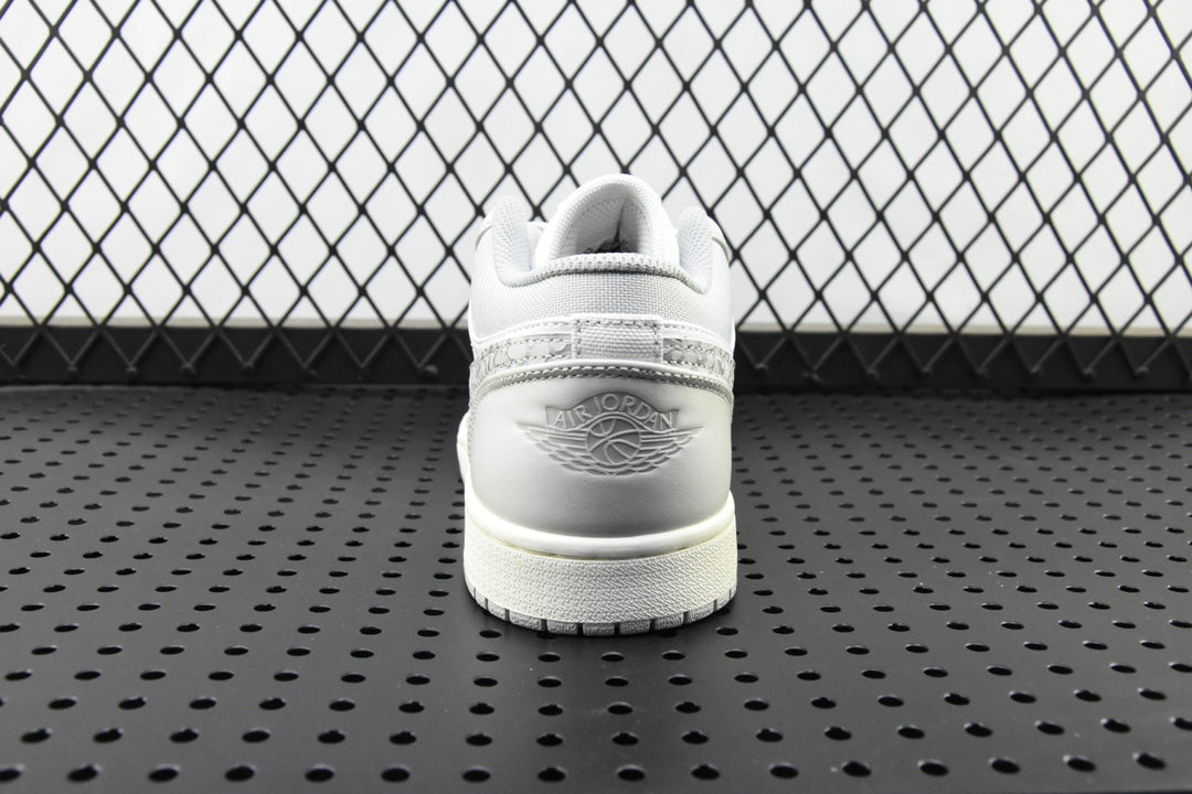 Air Jordan 1 Low Elefante