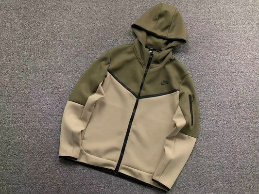 Conjuntos Nike tech Verde Militar