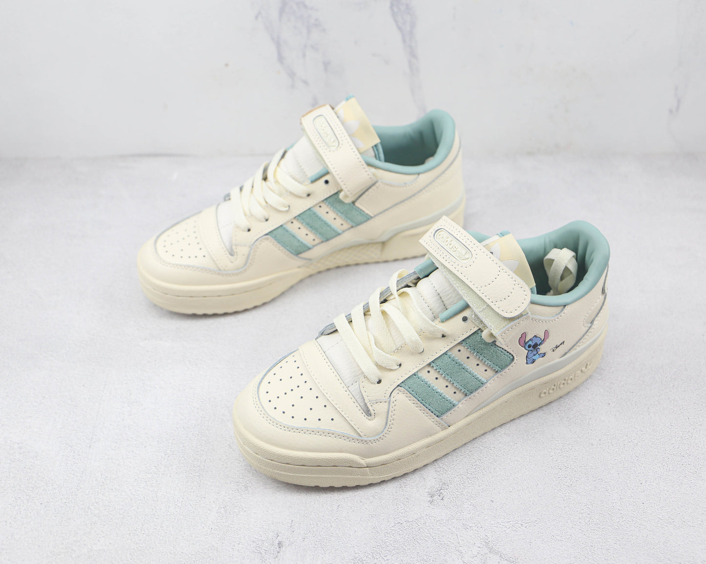 Adidas Forum Low