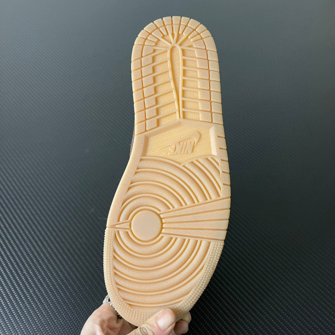 Air Jordan 1 Low Zion