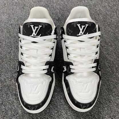 Louis Vuitton Trainer Jeans