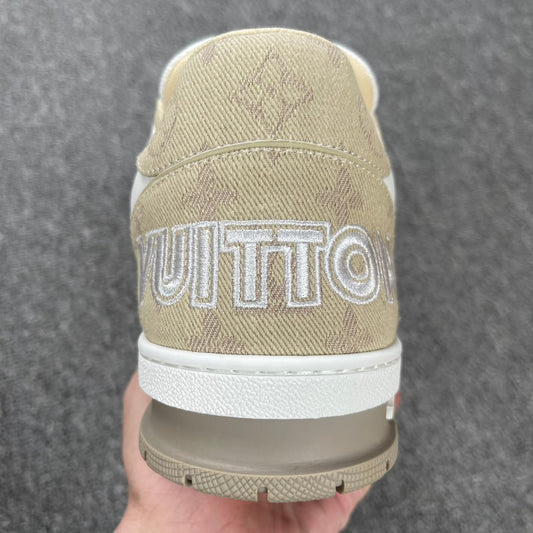 Louis Vuitton Velcro