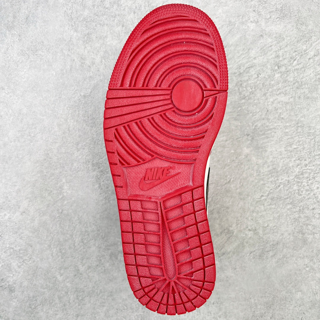 Air Jordan 1 High Chicago Lost and Found