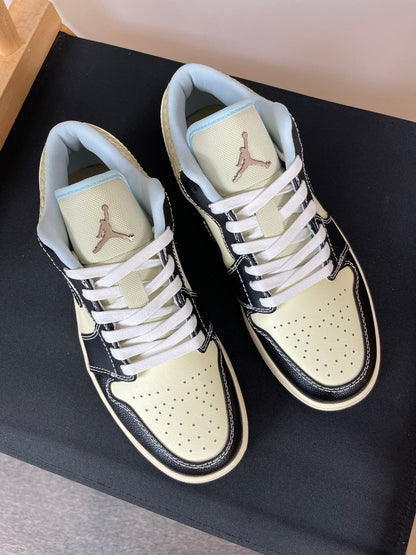 Air Jordan 1 Low