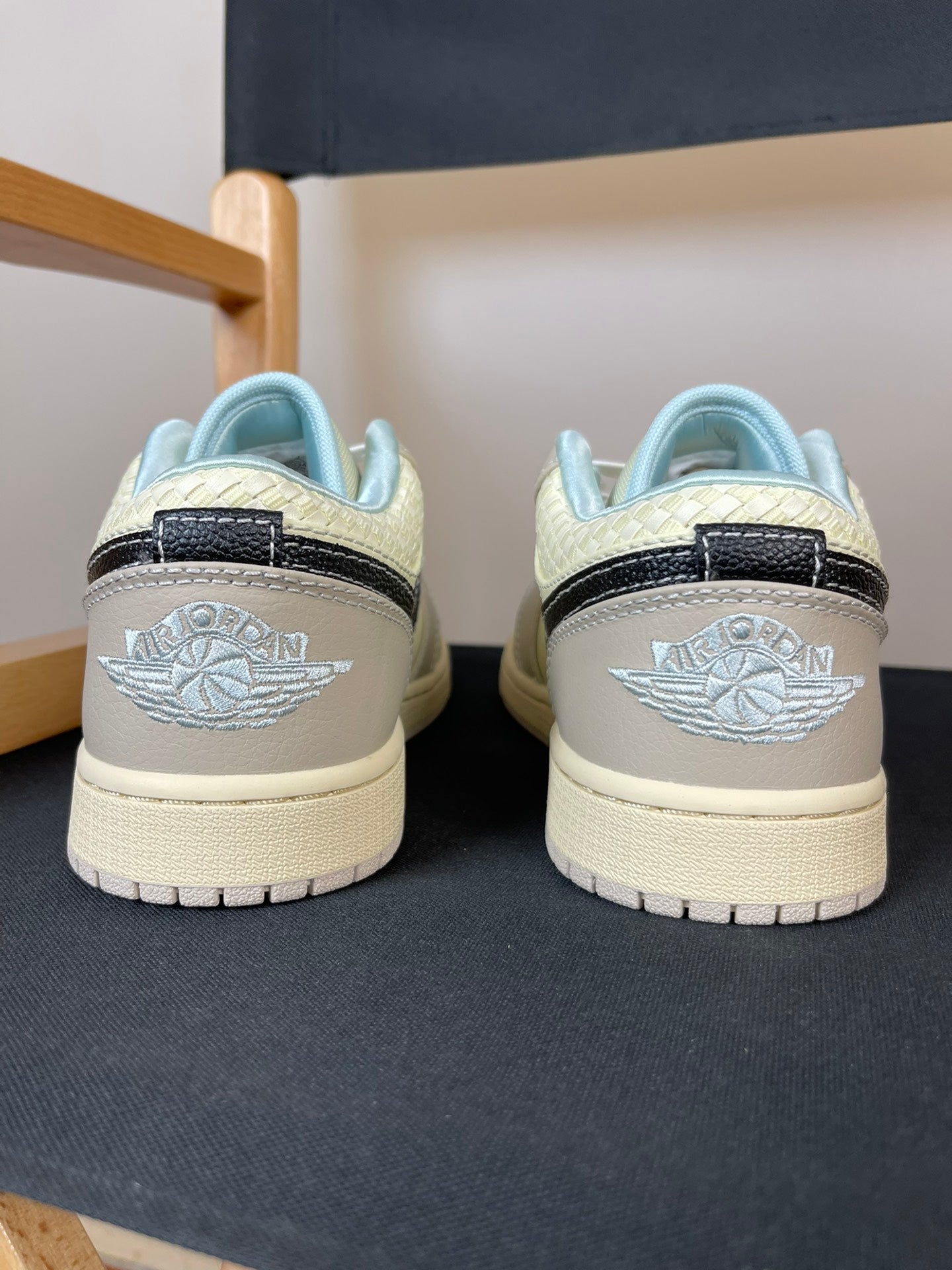 Air Jordan 1 Low