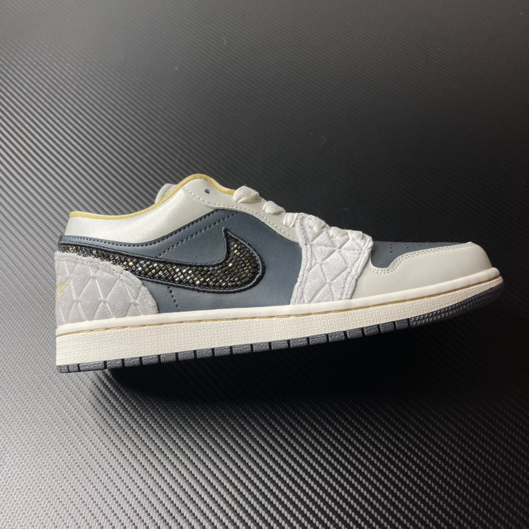 Air Jordan 1 Low SE
