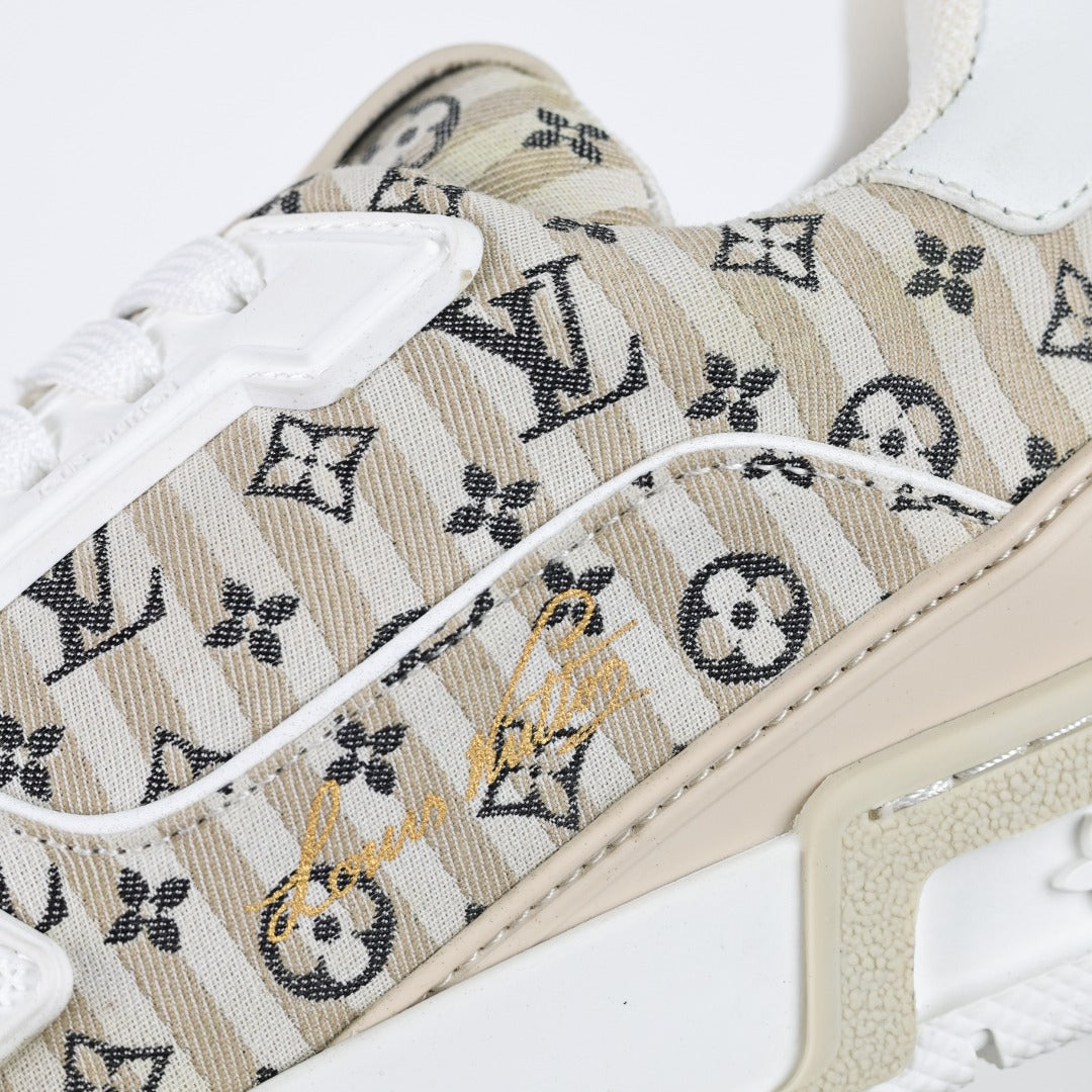 Louis Vuitton #54 Flocado