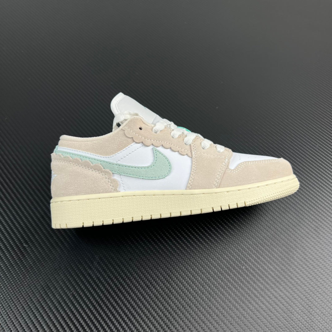 Air Jordan 1 Low