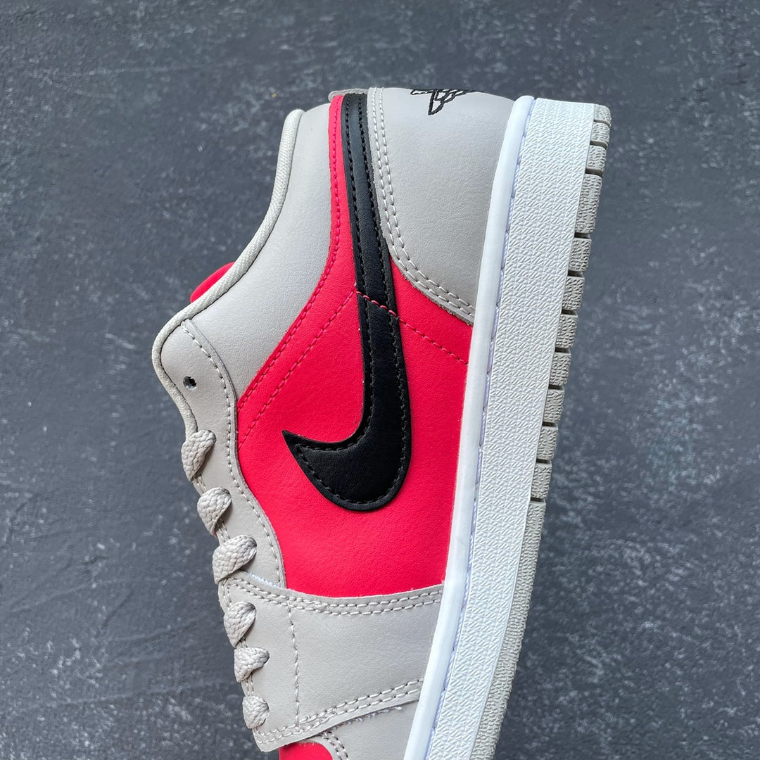 Air Jordan 1 Low