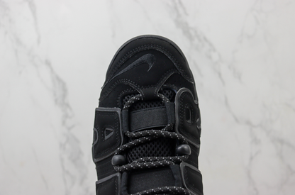 Tênis Nike Air More Uptempo