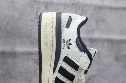 Adidas Forum Low