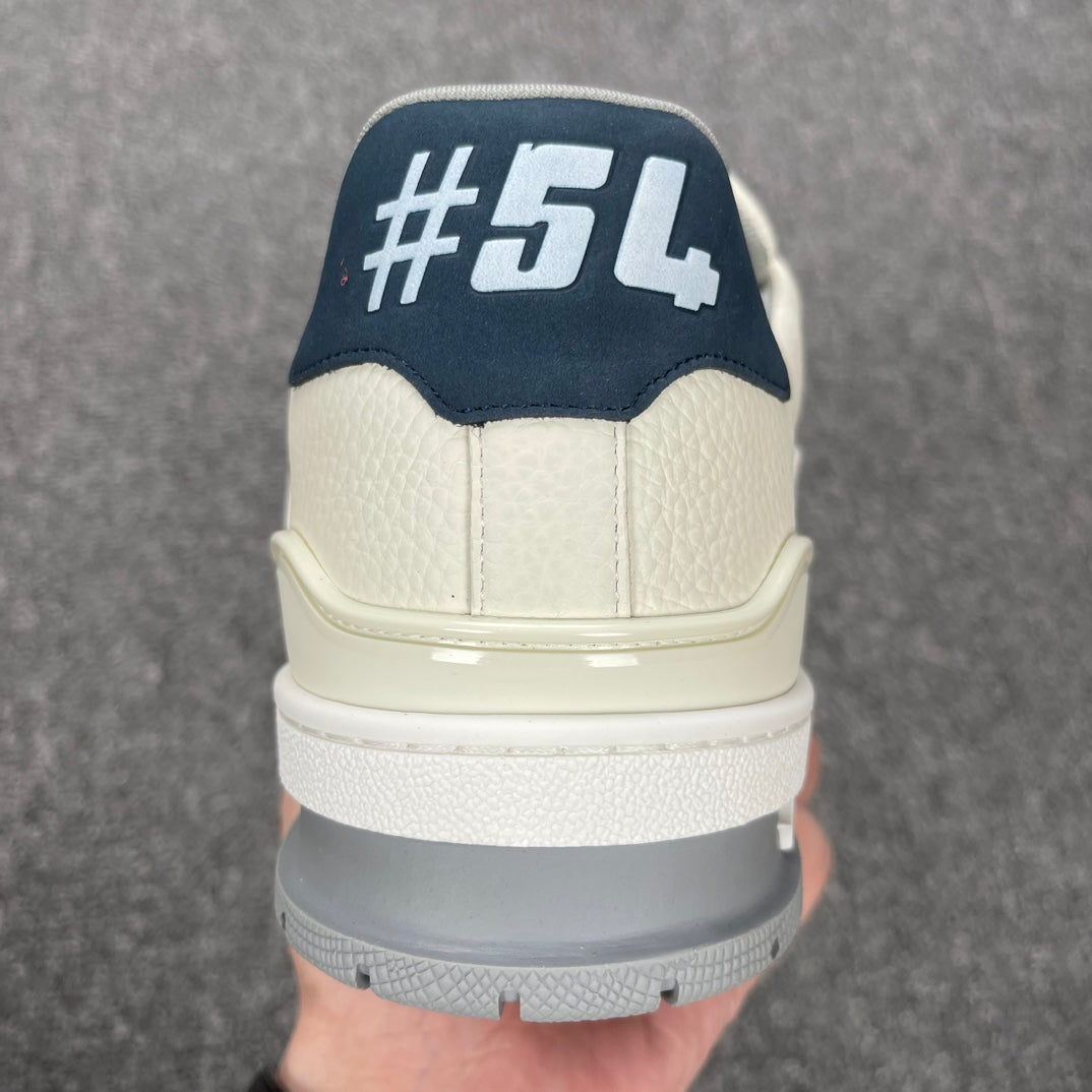Louis Vuitton #54