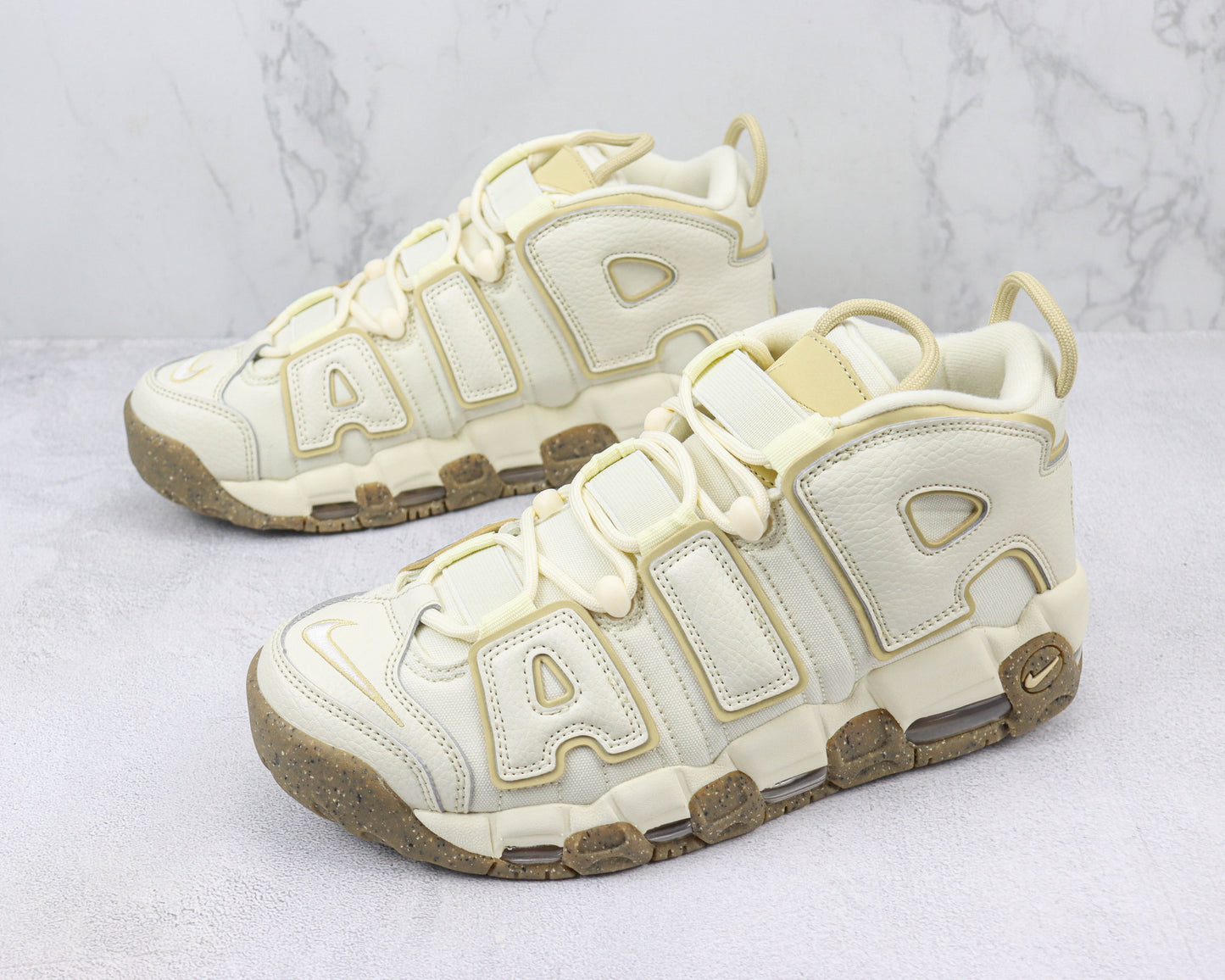 Tênis Nike Air More Uptempo