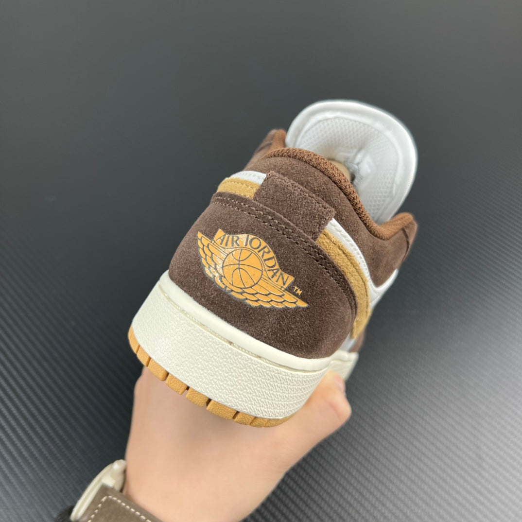 Air Jordan 1 Low