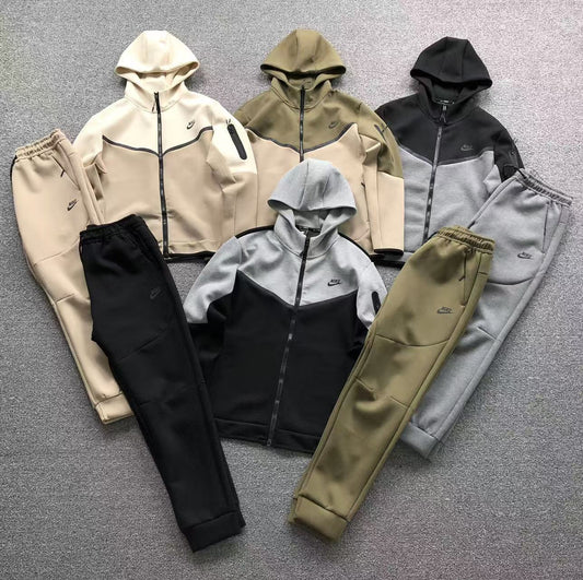 Conjuntos Nike tech Preto