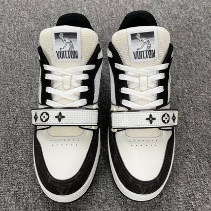 Louis Vuitton Velcro