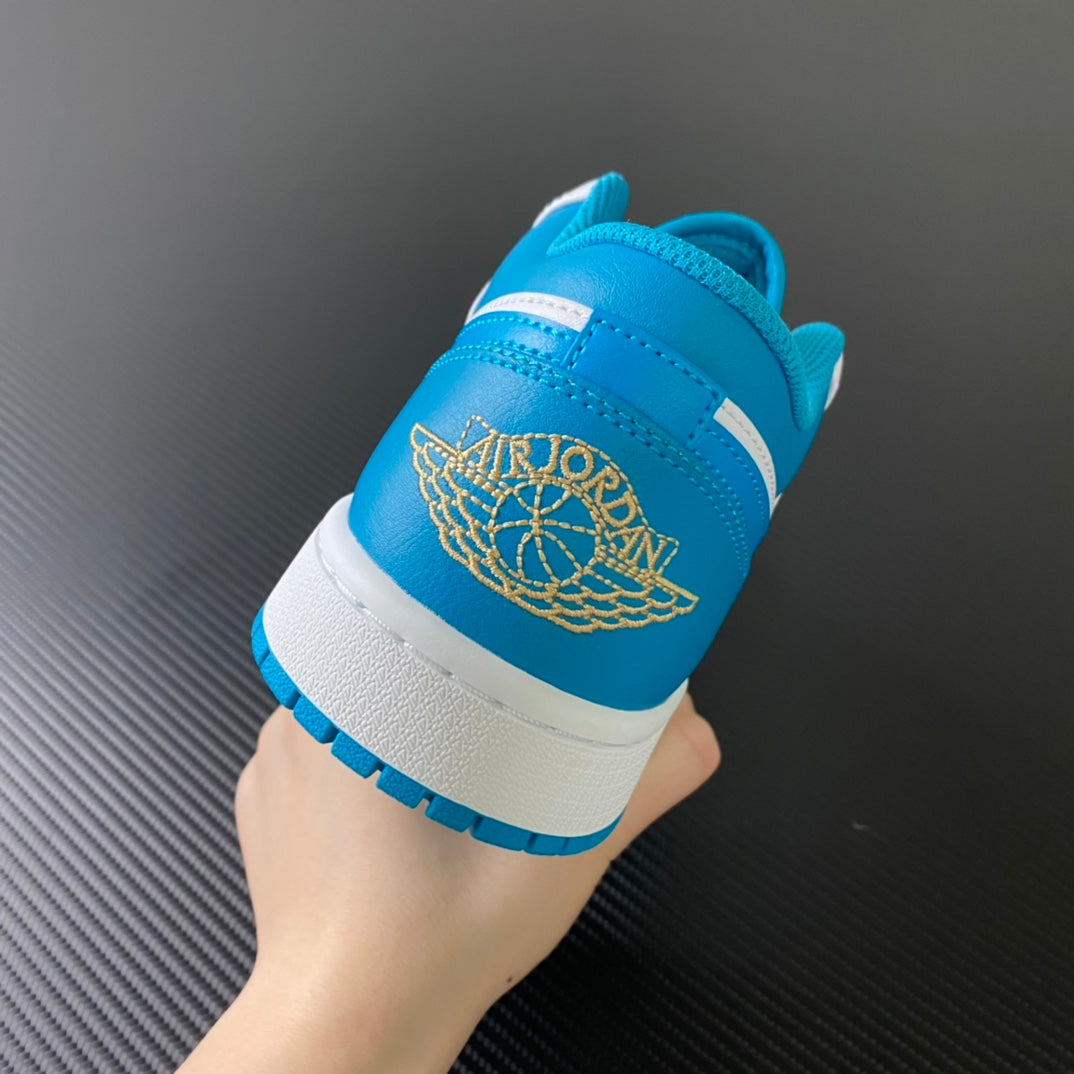 Air Jordan 1 Low