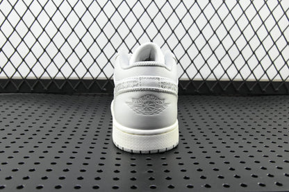 Air Jordan 1 Low Elefante